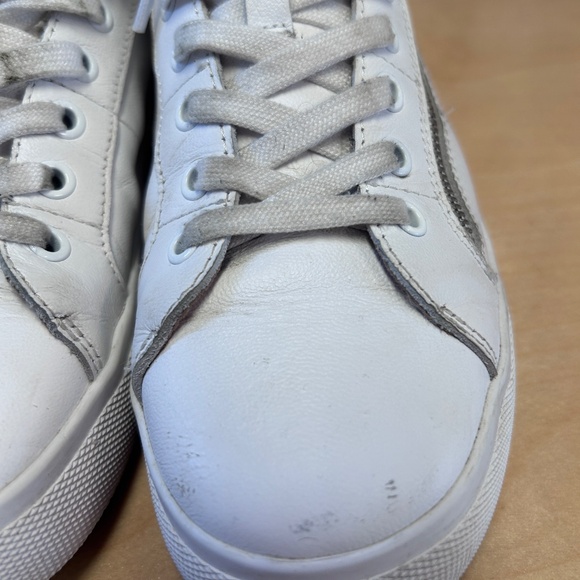 Taos Z-Soul Lux White and Silver Leather sneakers - Picture 3 of 12
